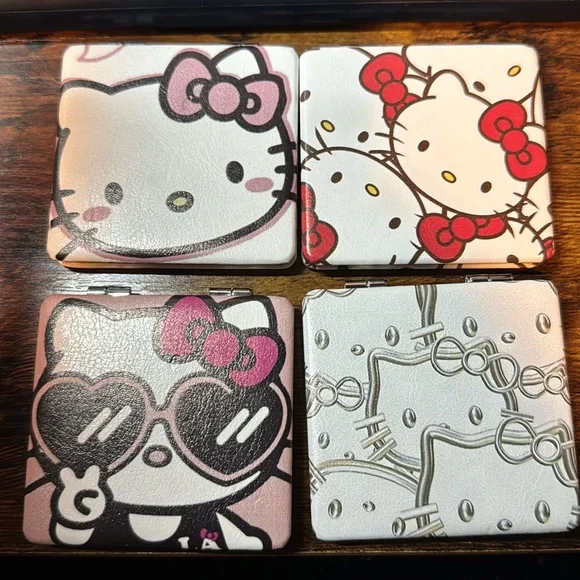 Hello Kitty NIP 1 piece Makeup Mirror - Picture 1 of 9